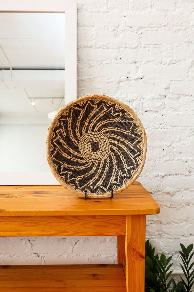 The Swirling Baskets Mission Market by Concern Worldwide