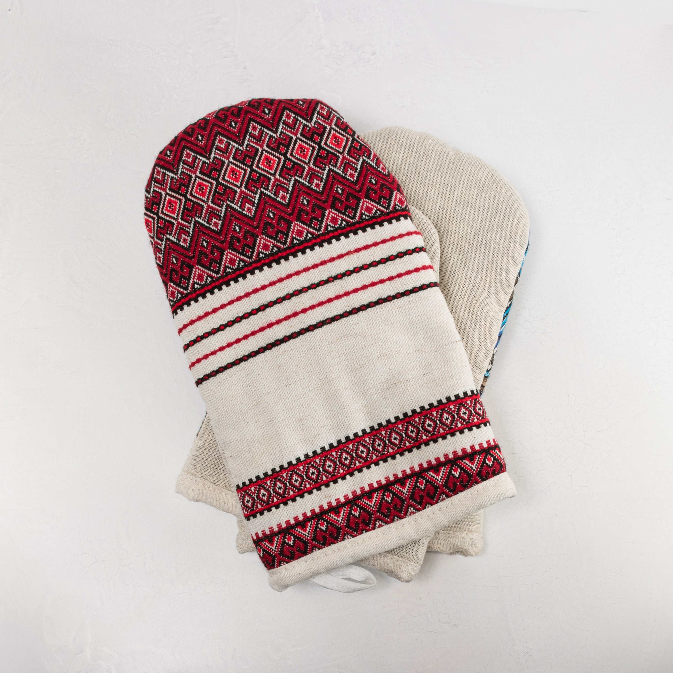 Embroidered Oven Mitt - Red