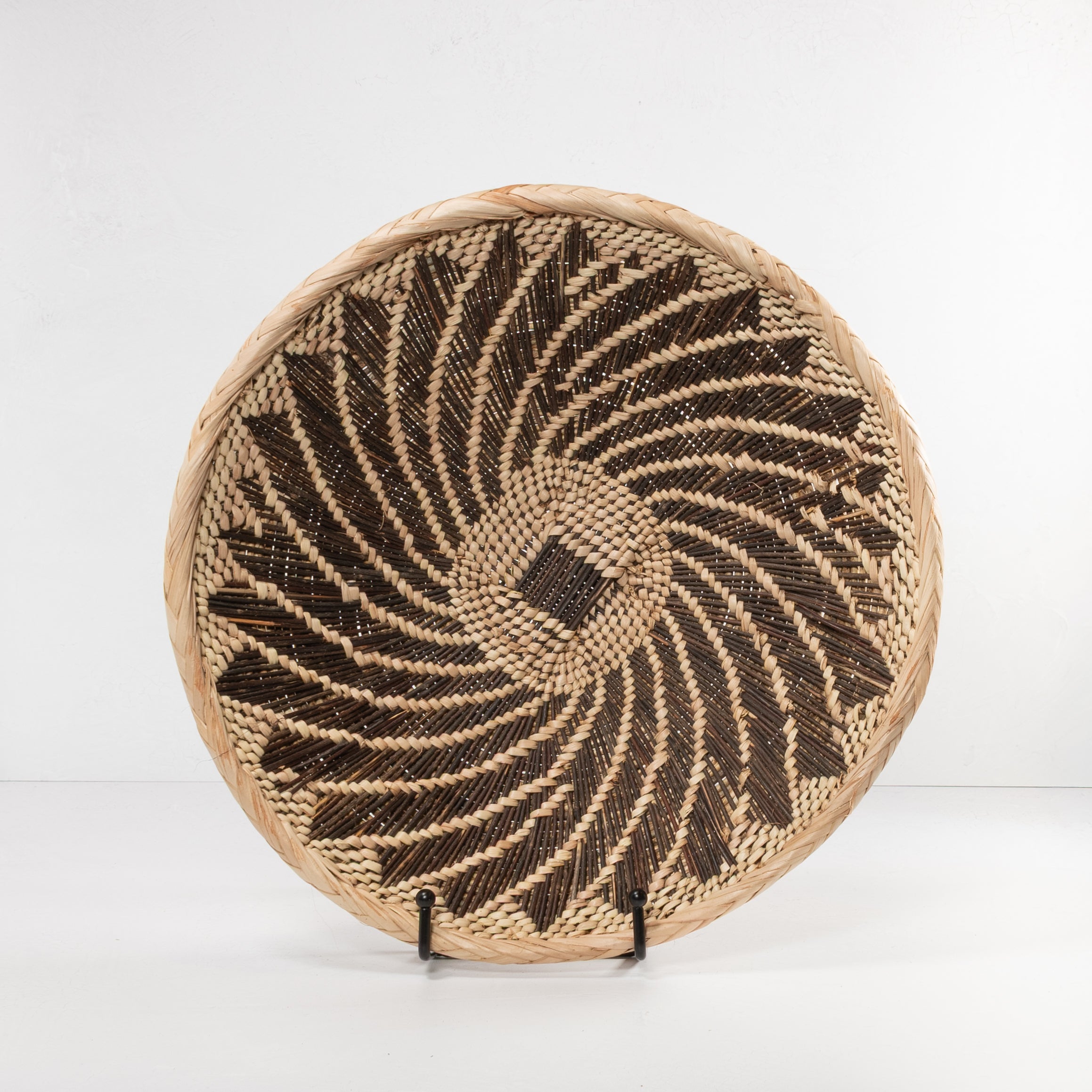 Handwoven Wall Basket - Spiral